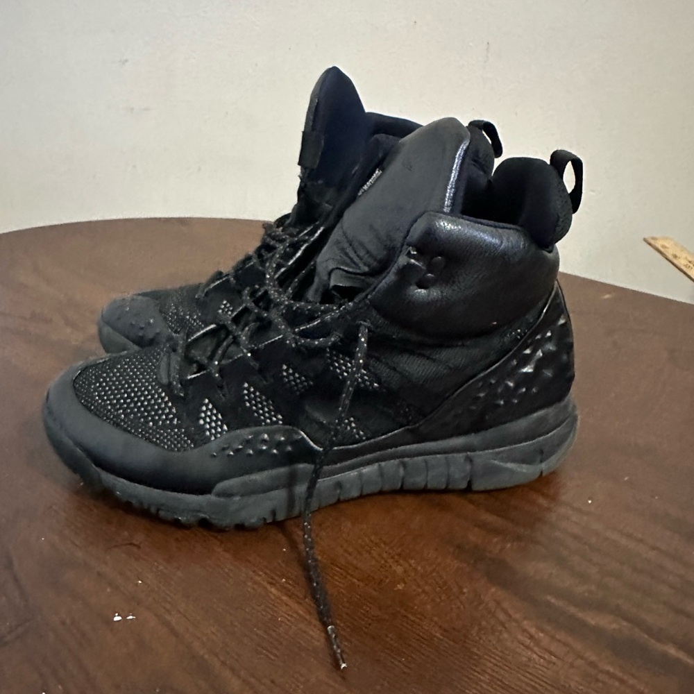 Black High-Top Nike Size 10.5